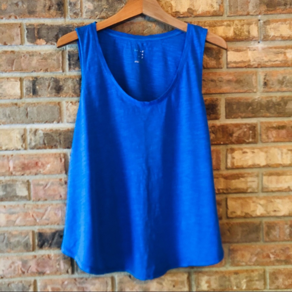 super cute blue tank top size XL